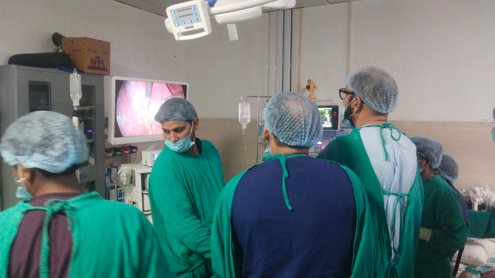 मेडिकल कॉलेज जौनपुर में लेप्रोस्कोपी विधि से पहला ऑपरेशन सम्पन्न