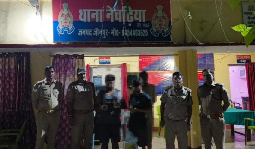  पुलिस व आबकारी विभाग की संयुक्त कार्रवाई: अवैध अंग्रेजी शराब के साथ 02 आरोपी गिरफ्तार