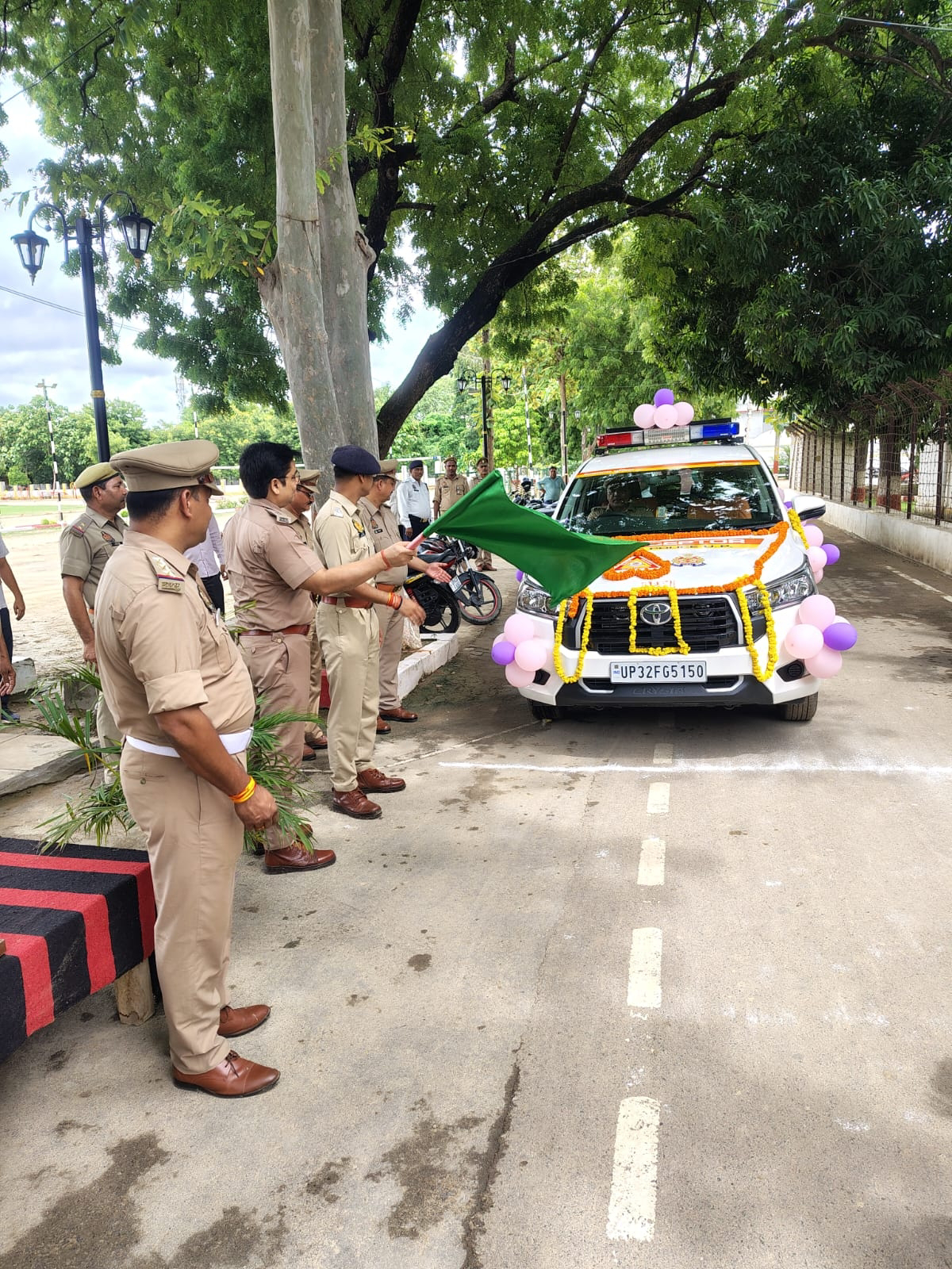 जौनपुर पुलिस को मिला अत्याधुनिक इंटरसेप्टर वाहन, 7 क्रिटिकल कॉरिडोर पर रहेगी नजर