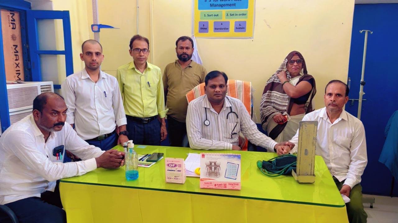 मुख्यमंत्री जन आरोग्य मेले में 38 मरीजों की जांच कर दी गई नि:शुल्क दवाएं