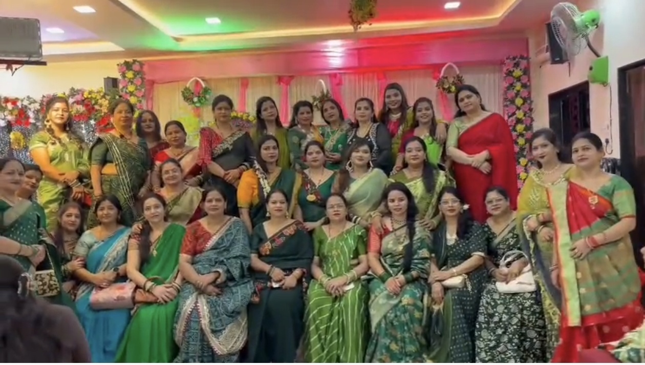 सावन के रंग , चेतना के संग : गणेश वंदना से कजरी की तान तक, जमकर सजा उत्सव